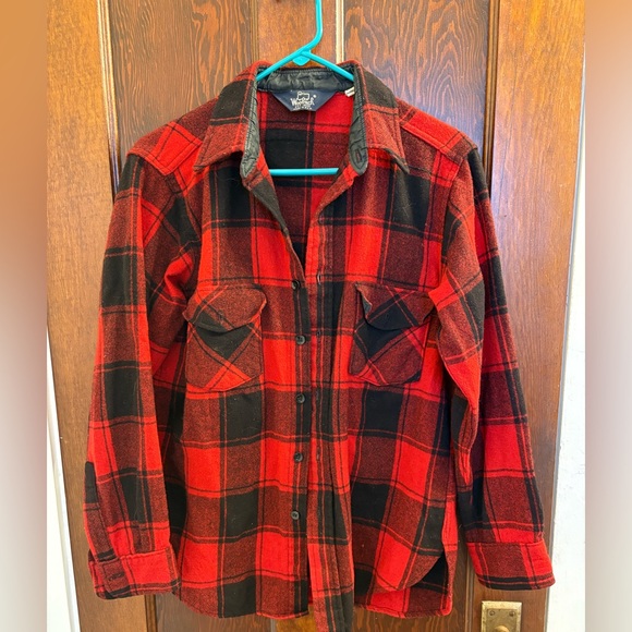 Vintage Woolrich Red and Black Plaid Flannel Shirt - Picture 1 of 5